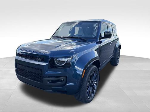 2026 Land Rover Defender 110 V8