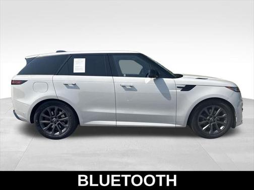 2024 Land Rover Range Rover Sport SE