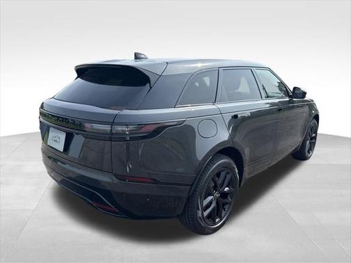 2026 Land Rover Range Rover Velar P250 SE R-Dynamic