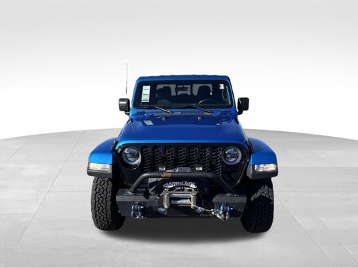 2021 Jeep Gladiator Willys 4x4