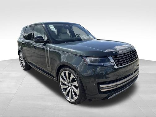 2025 Land Rover Range Rover P400 SE