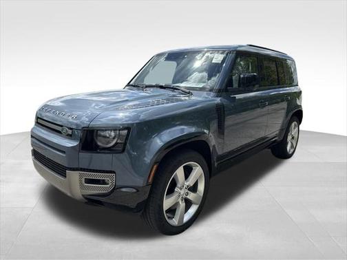 2025 Land Rover Defender 110 P400 X-Dynamic SE