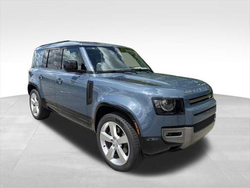 2025 Land Rover Defender 110 P400 X-Dynamic SE