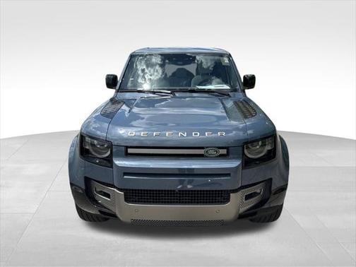 2025 Land Rover Defender 110 P400 X-Dynamic SE