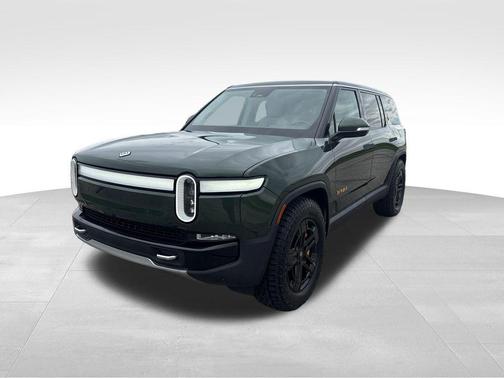 Forest Green 2023 Rivian R1S Adventure