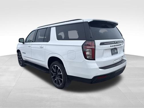 2023 Chevrolet Suburban RST