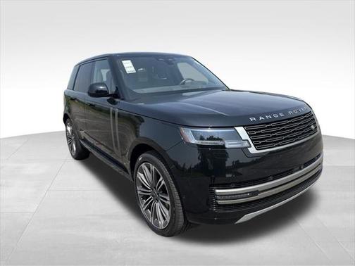 2025 Land Rover Range Rover P400 SE