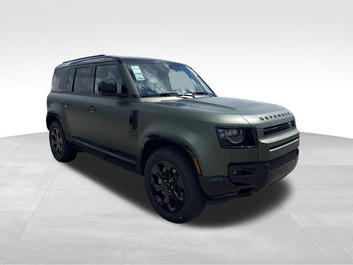 Woolstone Green Metallic 2026 Land Rover Defender P400 X-Dynamic SE