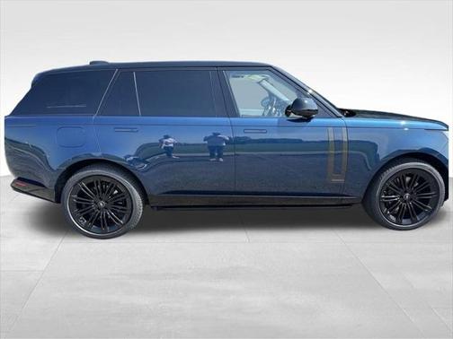 2023 Land Rover Range Rover Autobiography