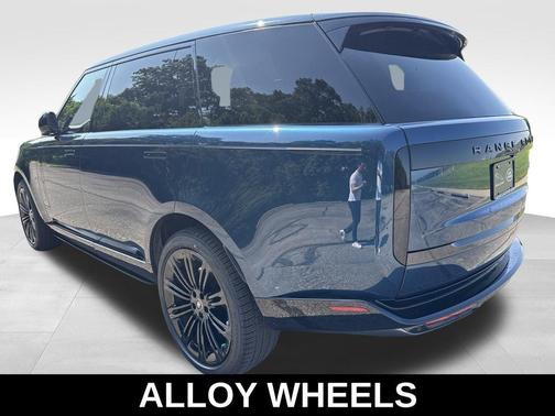 2023 Land Rover Range Rover Autobiography