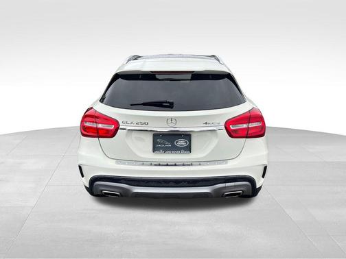 Cirrus White 2015 Mercedes-Benz GLA-Class 4MATIC