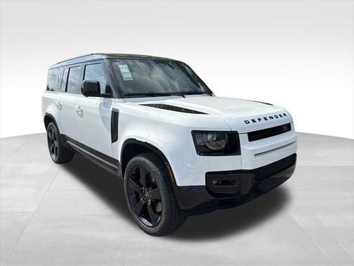 2025 Land Rover Defender 130 P400 X-Dynamic SE