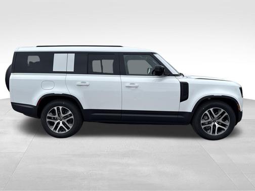 2025 Land Rover Defender 130 P300 S