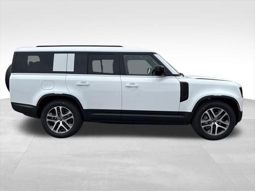 2025 Land Rover Defender 130 P300 S