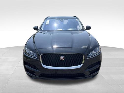 2018 Jaguar F-PACE 25t Premium