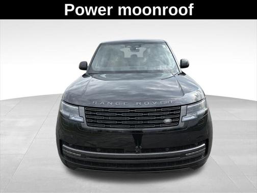 2025 Land Rover Range Rover P530 SE 7 Seat