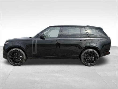 2025 Land Rover Range Rover P530 SE 7 Seat