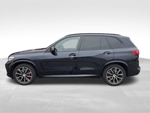 2023 BMW X5 M50i