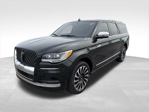 2022 Lincoln Navigator Black Label