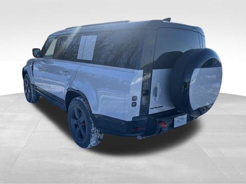 2026 Land Rover Defender P400 X