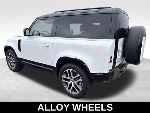 2023 Land Rover Defender 90 X-Dynamic SE