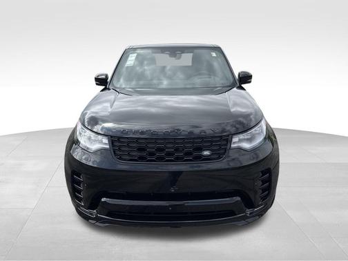 2025 Land Rover Discovery P360 Dynamic SE