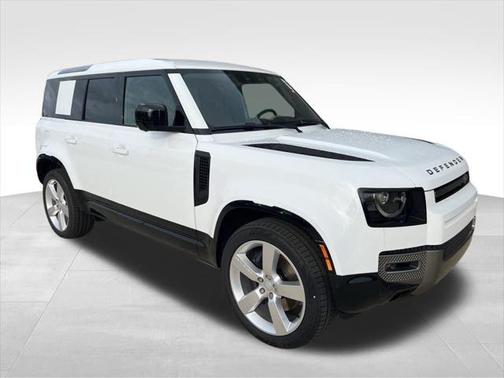 2025 Land Rover Defender X-Dynamic SE