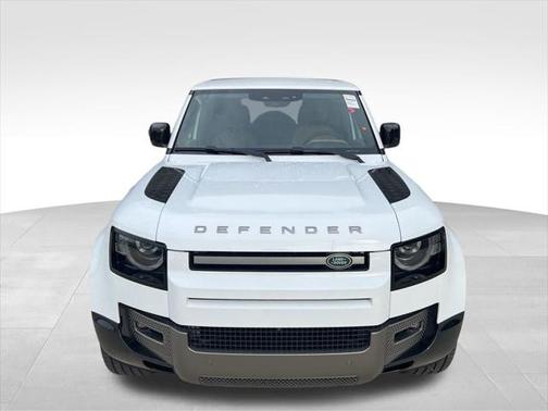 2025 Land Rover Defender X-Dynamic SE