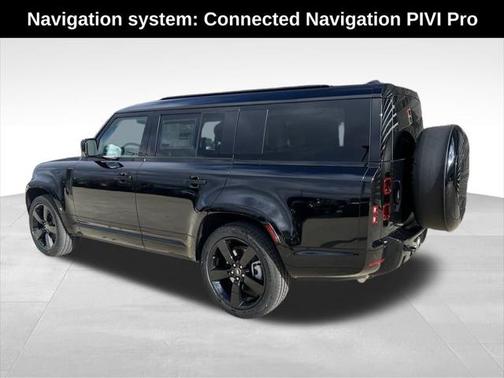 2025 Land Rover Defender 130 P400 X-Dynamic SE