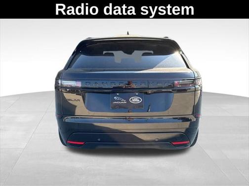 2025 Land Rover Range Rover Velar P400 Dynamic SE