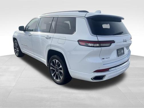 2022 Jeep Grand Cherokee L Overland