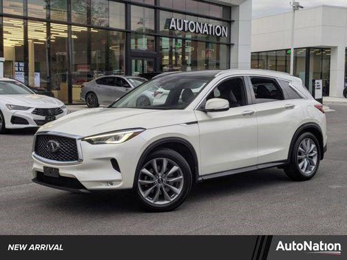 2021 INFINITI QX50 LUXE AWD