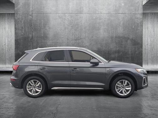 2022 Audi Q5 45 S line Premium
