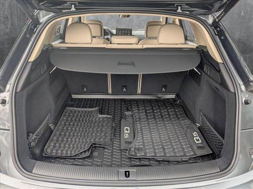 2022 Audi Q5 45 S line Premium