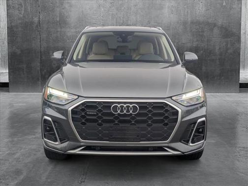 2022 Audi Q5 45 S line Premium
