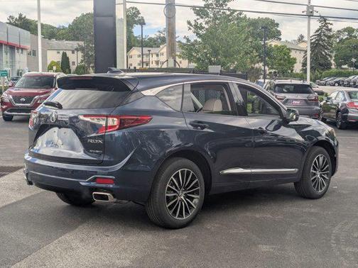 2025 Acura RDX Advance Package
