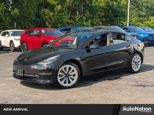 2022 Tesla Model 3 Long Range