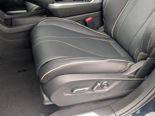 2025 Acura RDX Advance Package