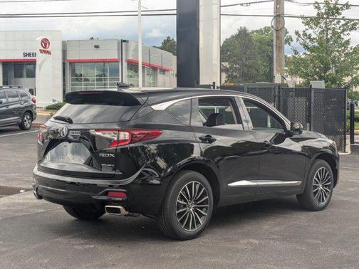 2025 Acura RDX Advance Package