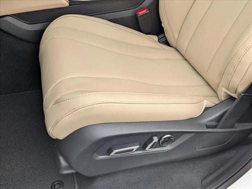 Platinum White Pearl 2026 Acura MDX Standard