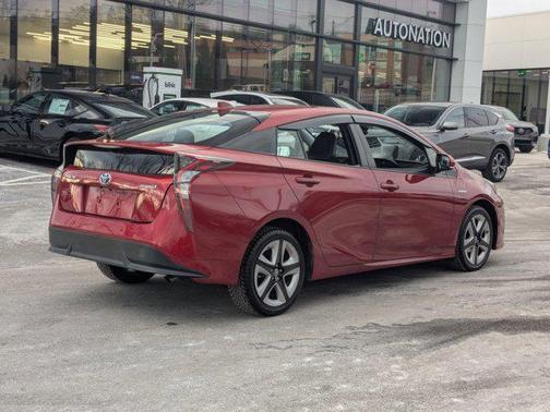 2018 Toyota Prius Four Touring