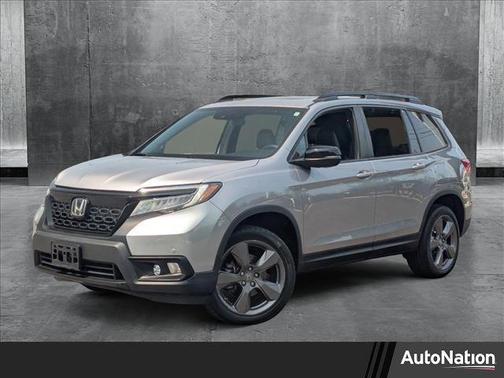 2020 Honda Passport AWD Touring