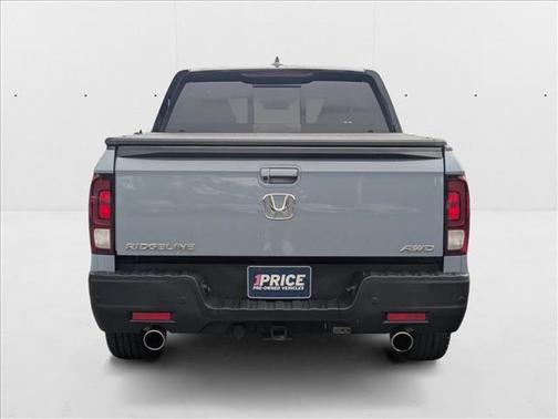 2022 Honda Ridgeline Black
