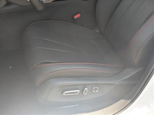 2025 Acura ADX w/A-Spec Advance Package