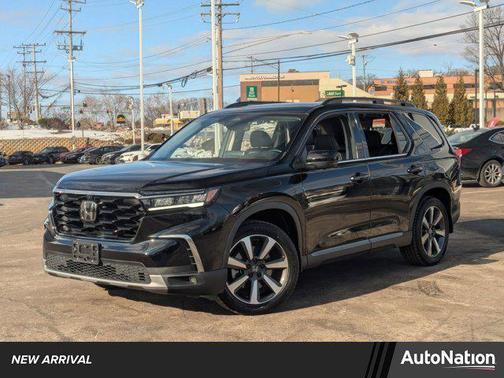 2023 Honda Pilot AWD Elite