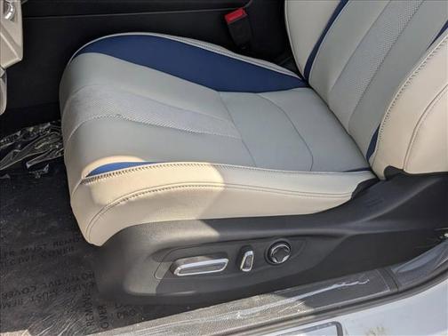 Platinum White Pearl 2026 Acura Integra FWD A-Spec with Technology