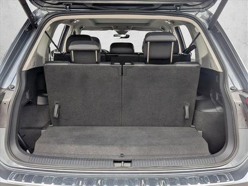 2024 Volkswagen Tiguan 2.0T Wolfsburg Edition