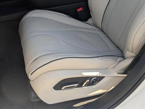 2025 Acura RDX Advance Package