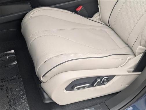 2026 Acura RDX Advance Package