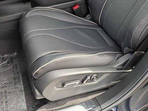 2025 Acura RDX Advance Package